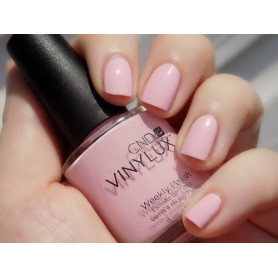 VINYLUX WEEKLY POLISH - BE DEMURE